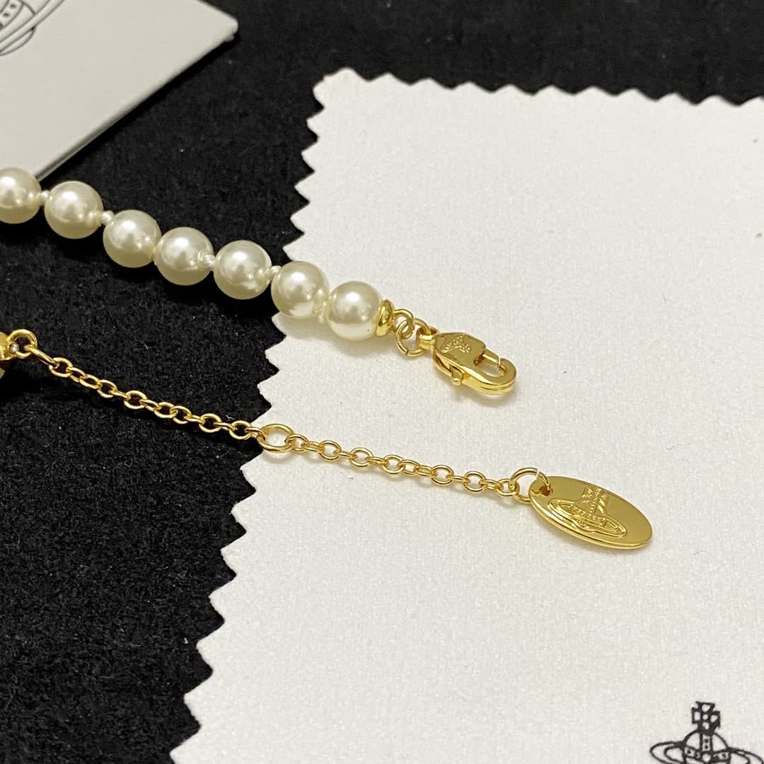 Vivienne Westwood Chloé Pearl Necklace with Logo Pendant